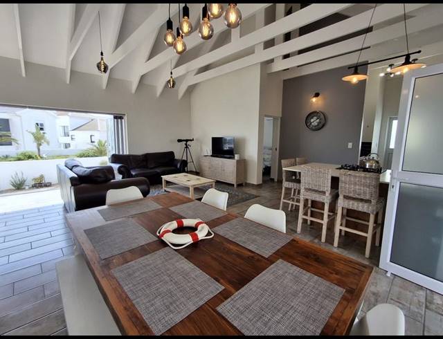 3 BEDROOM HOUSE FOR SALE IN SHELLEY POINT